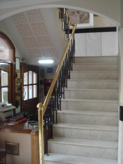Homestay Bajaj Indian *