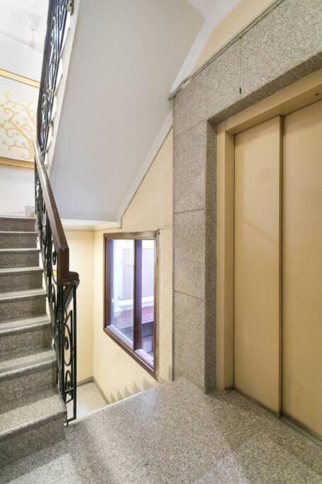 Bed & Breakfast Tree Of Life New Delhi