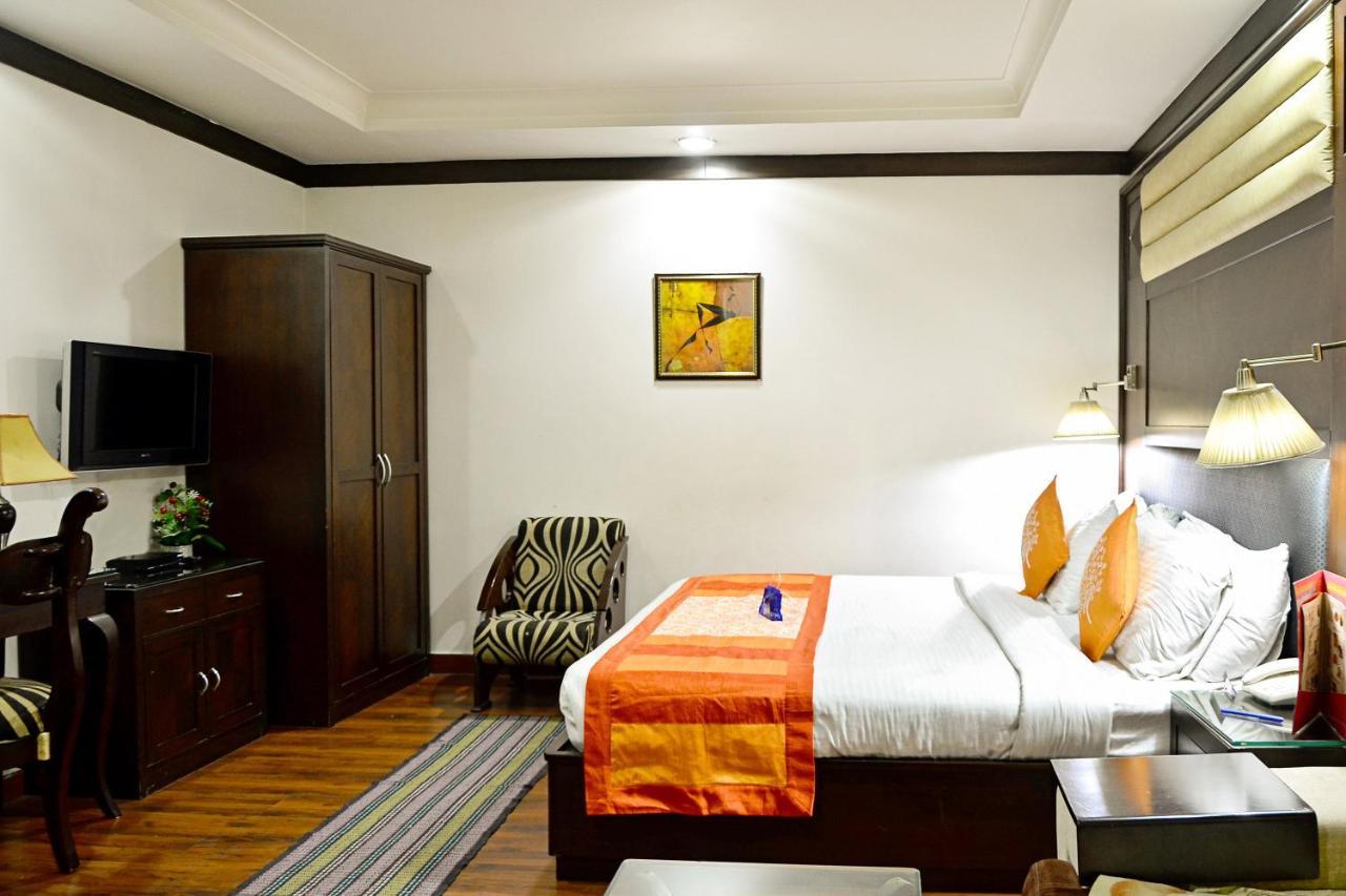 Hotel Capital O 2741 Corporate Point