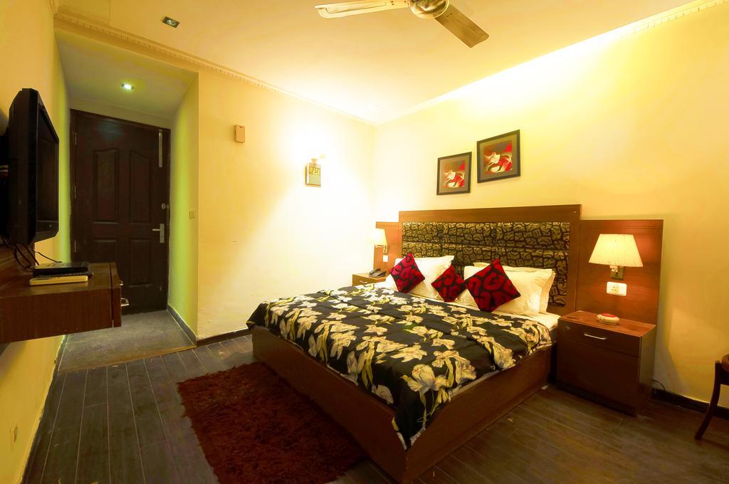 Hotel Centre 3*