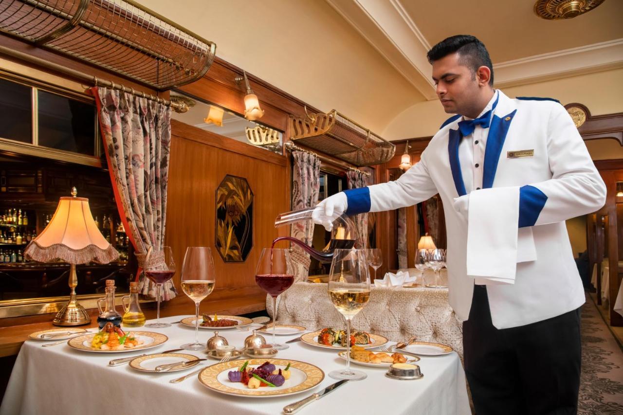 Taj Palace, Hotel