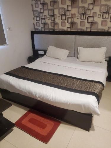 Hotel Aashiyana Inn