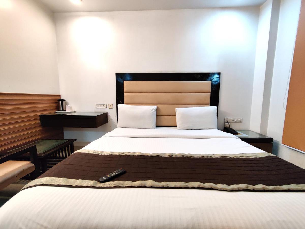 Pride, Karol Bagh 3* Delhi (National Capital Territory of India)