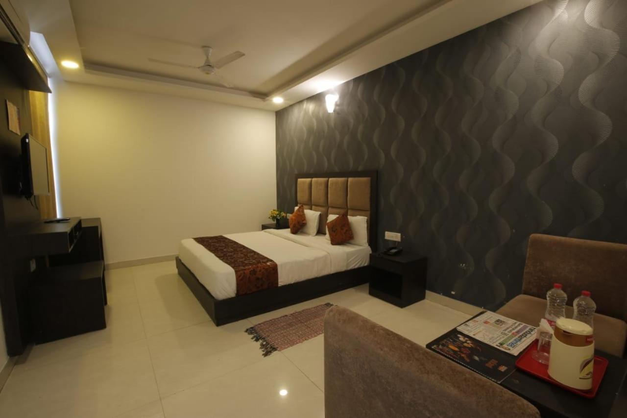 Hotel Aashiyana Inn Hotel Nova Deli