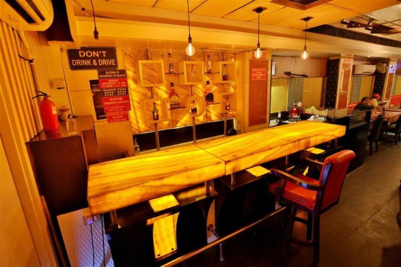 Staybook Geeson- Railway Station Hotel 3*