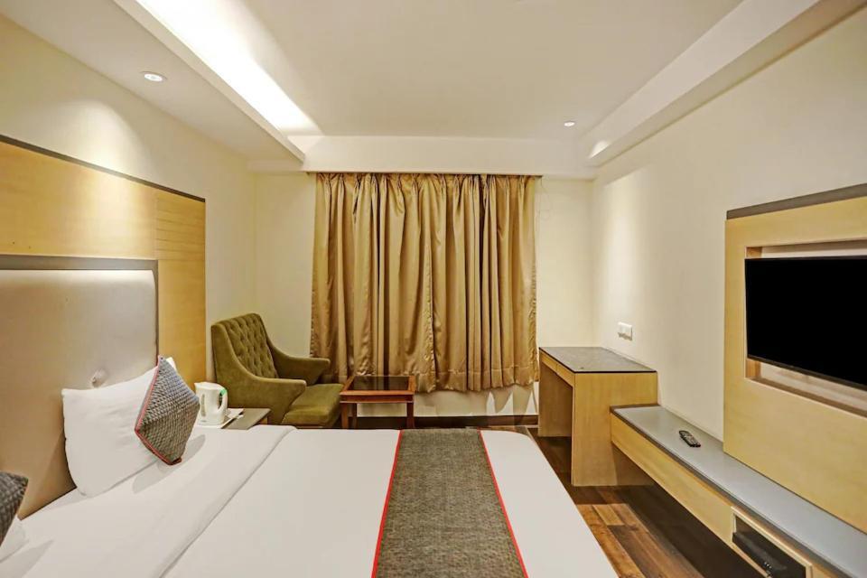 Superb 5 Mins Walk From Station Hotel New Delhi