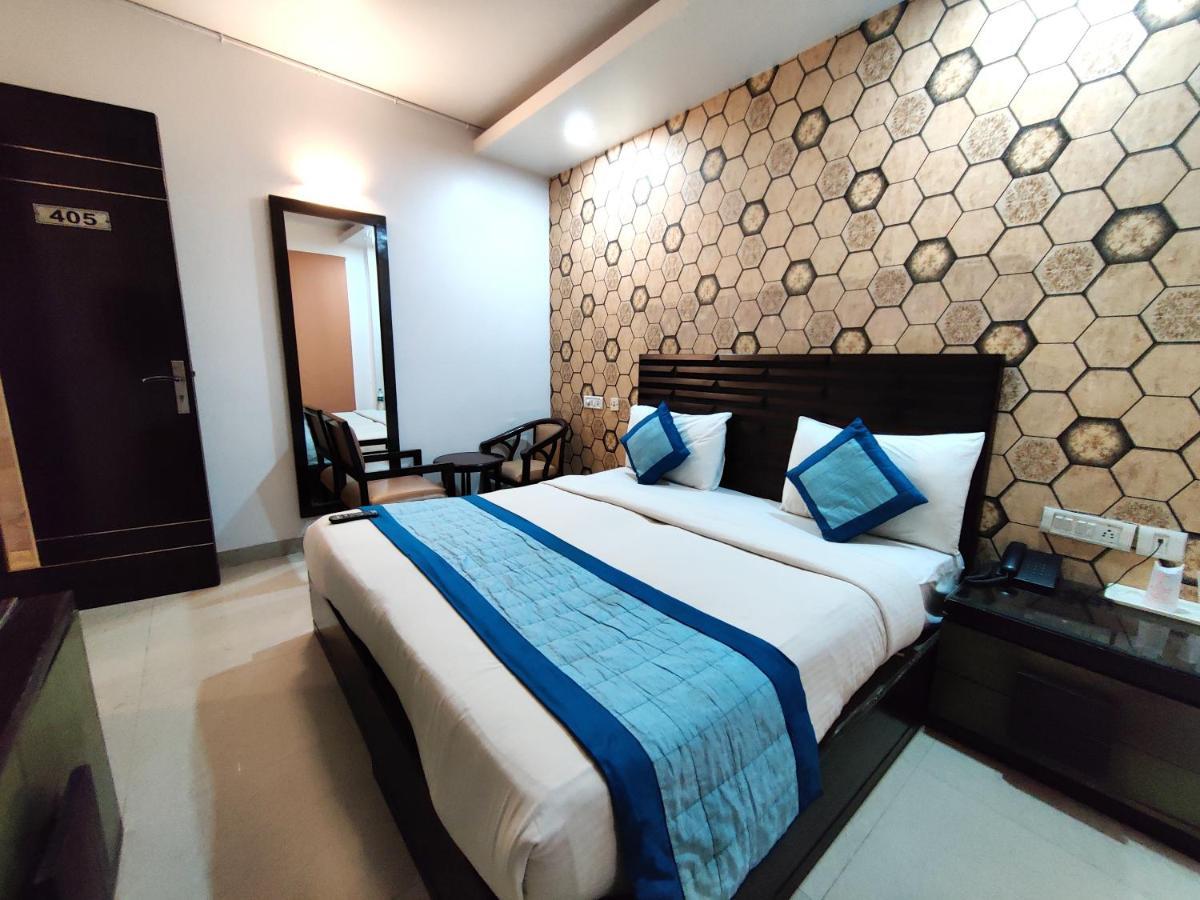 Pride, Karol Bagh 3*