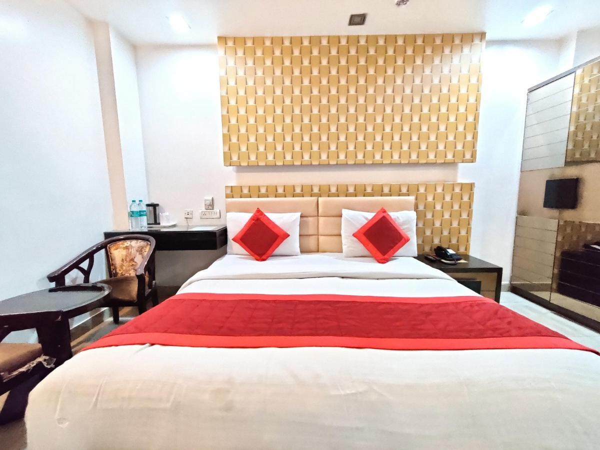 Hotel Pride, Karol Bagh