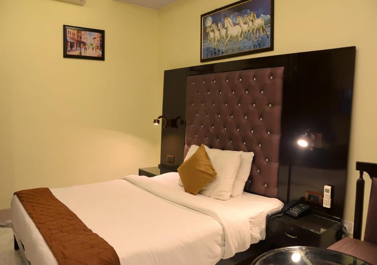 Sumedha Premium New Delhi