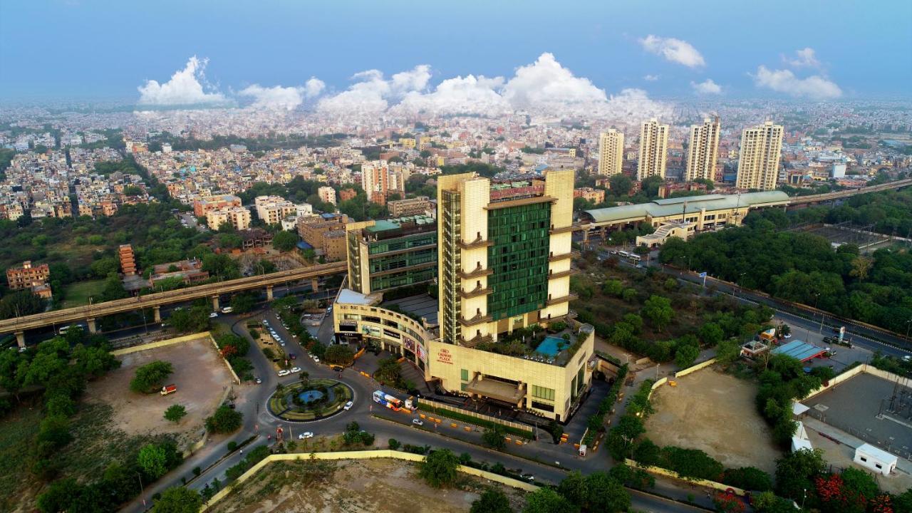 Crowne Plaza New Rohini By Ihg Hotel