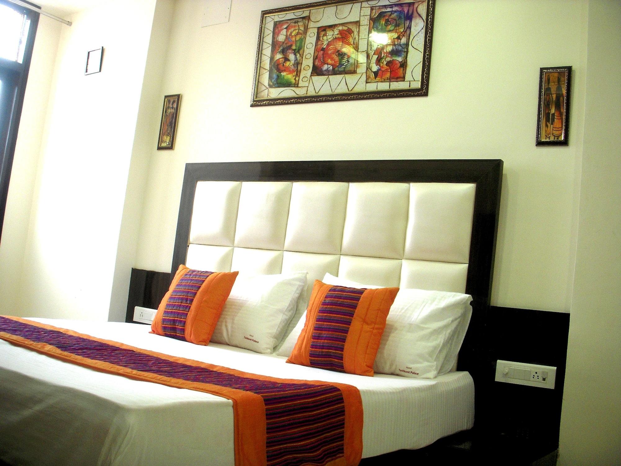Tashkent Palace - Near Railway Station 3* New Delhi