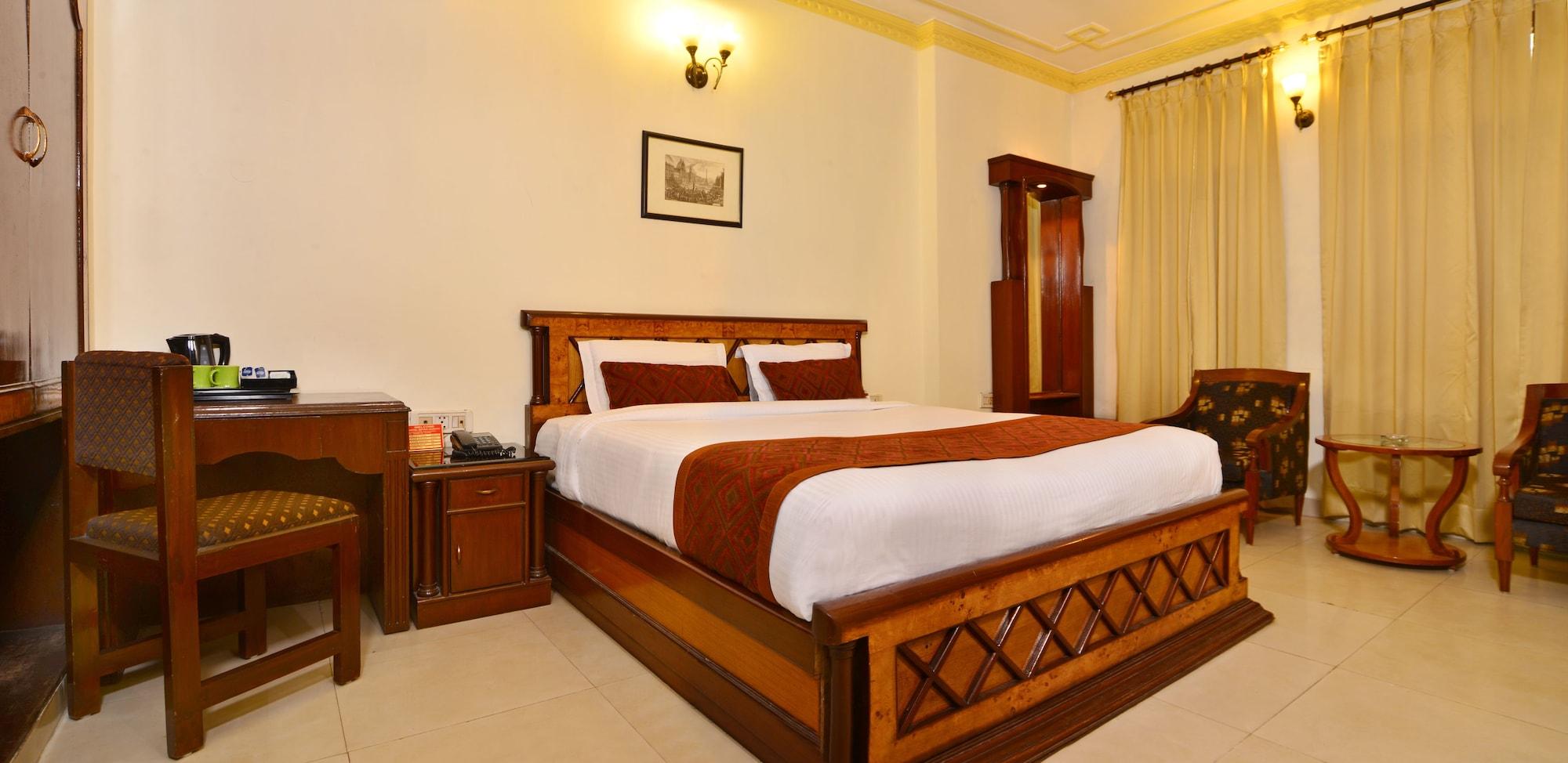 O Metro Height's Near Nangloi Railway Metro Station Hotel 3*