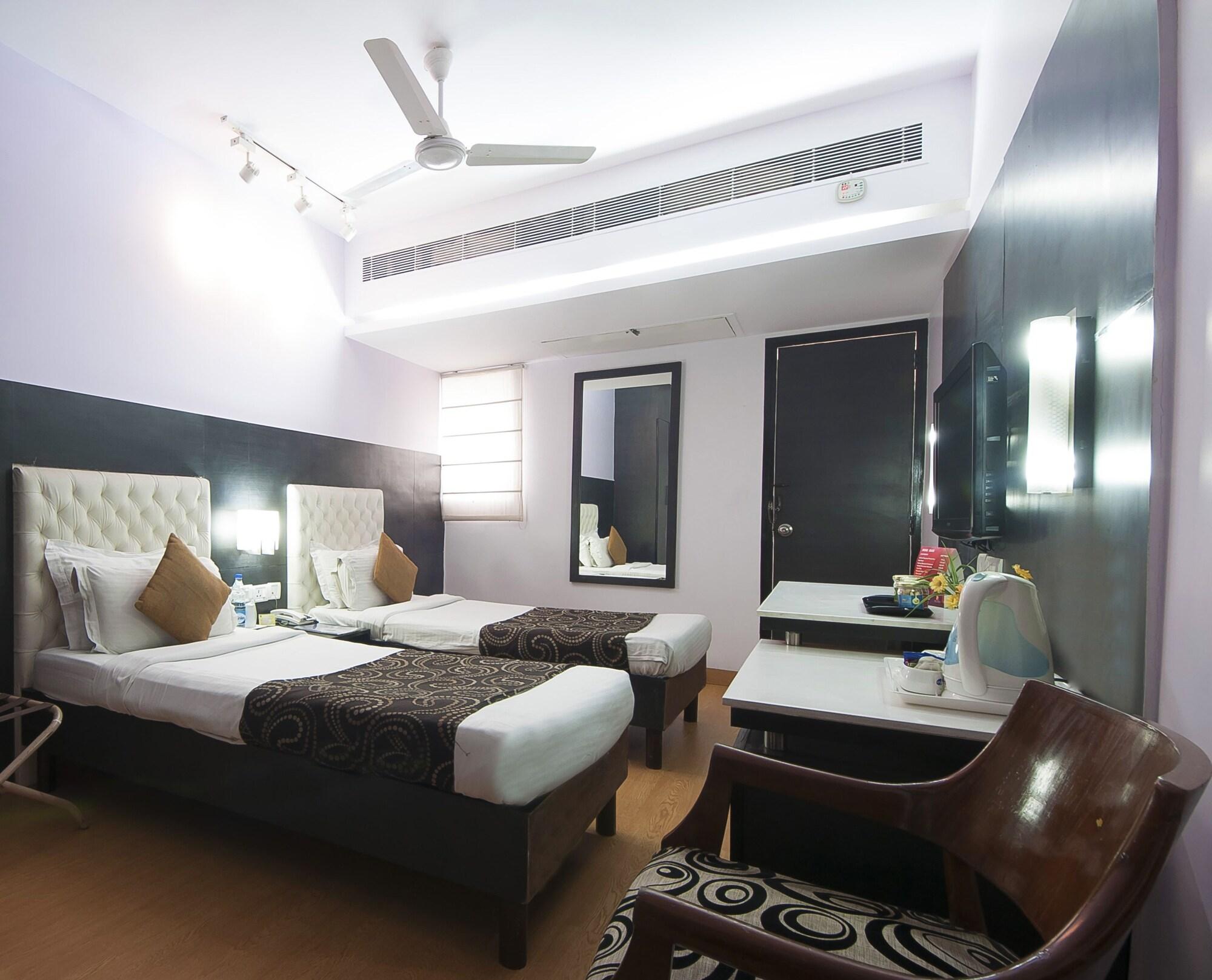 The Corus 3* New Delhi