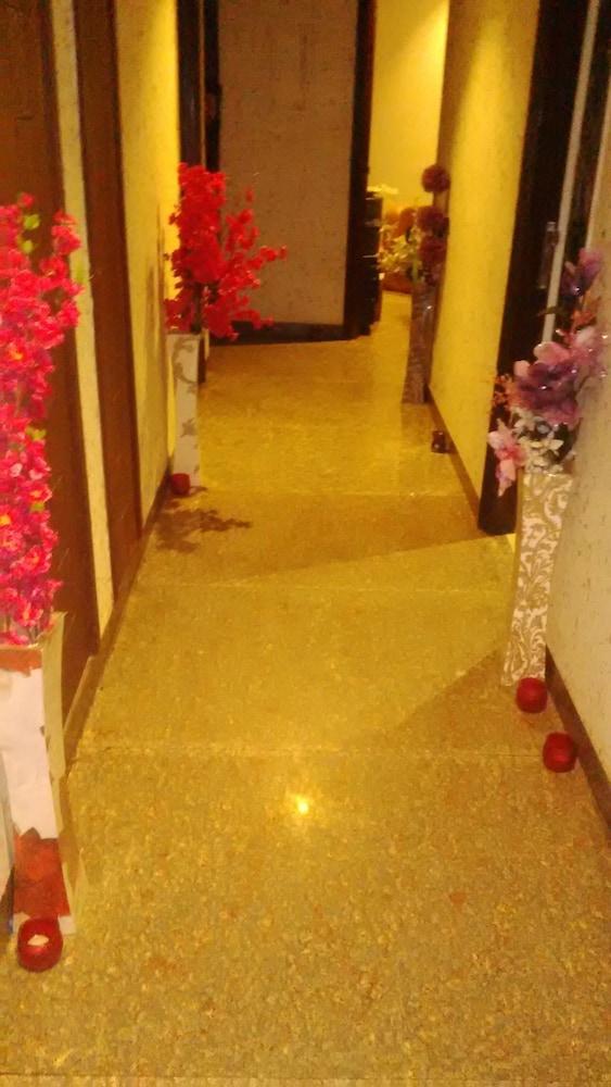 Saptagiri Hotel 3*