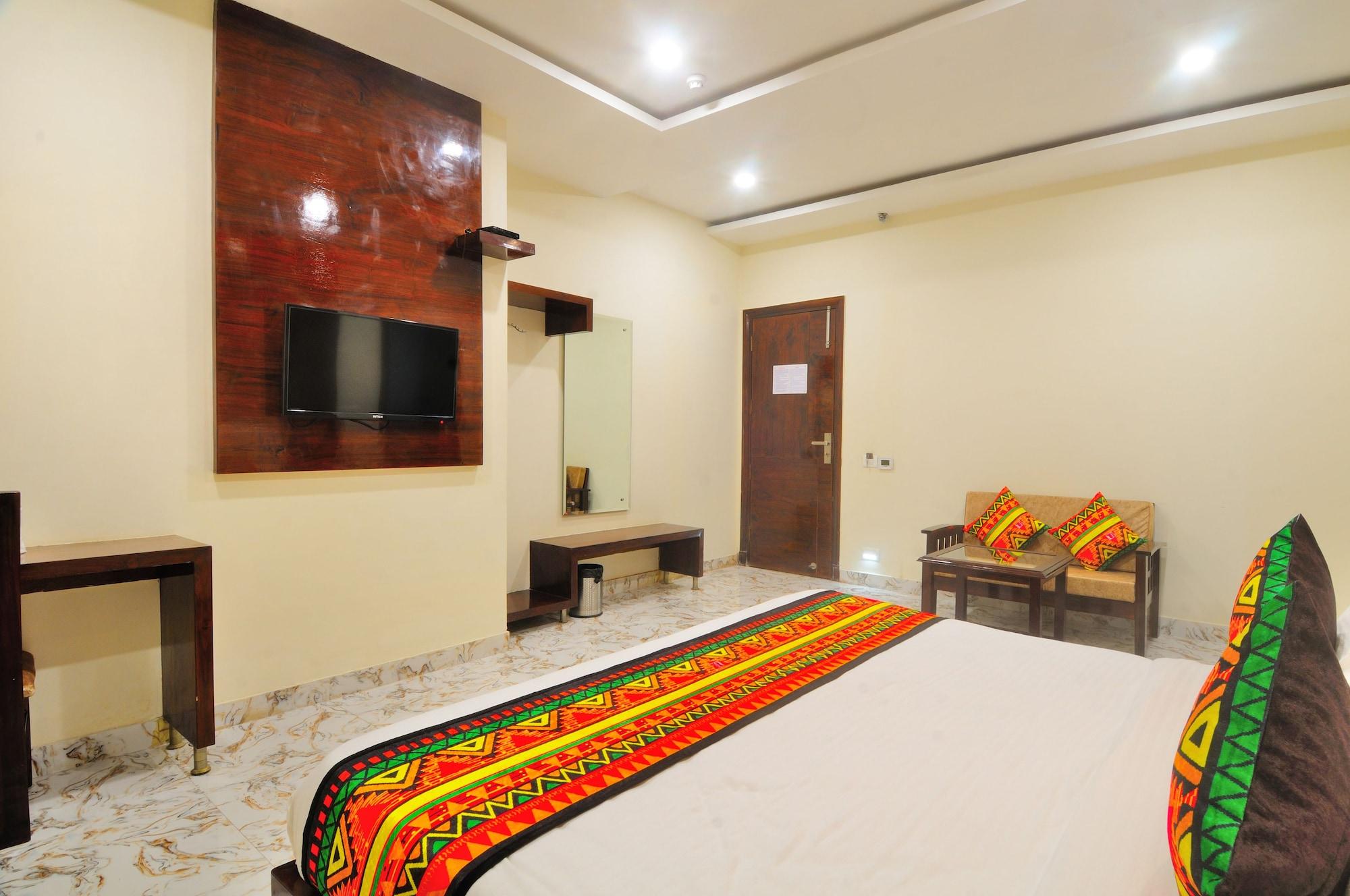 Staybook-jyoti Mahal A Heritage Hotel 4*