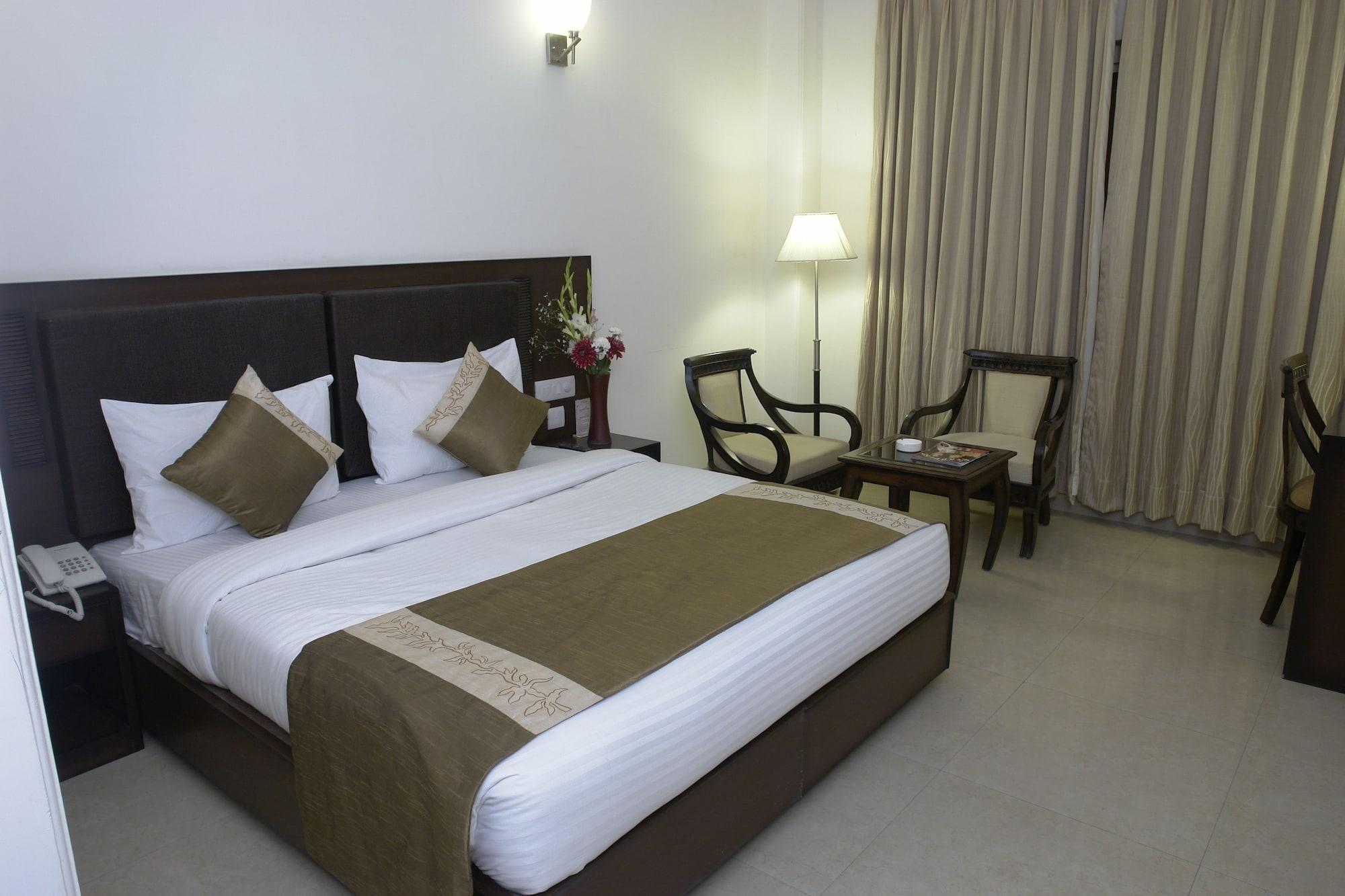 The Impress Near Delhi Airport 4*