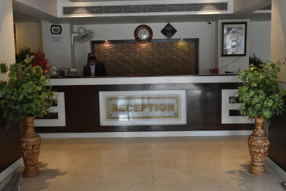 Hotel The Impress Near Delhi Airport New Delhi