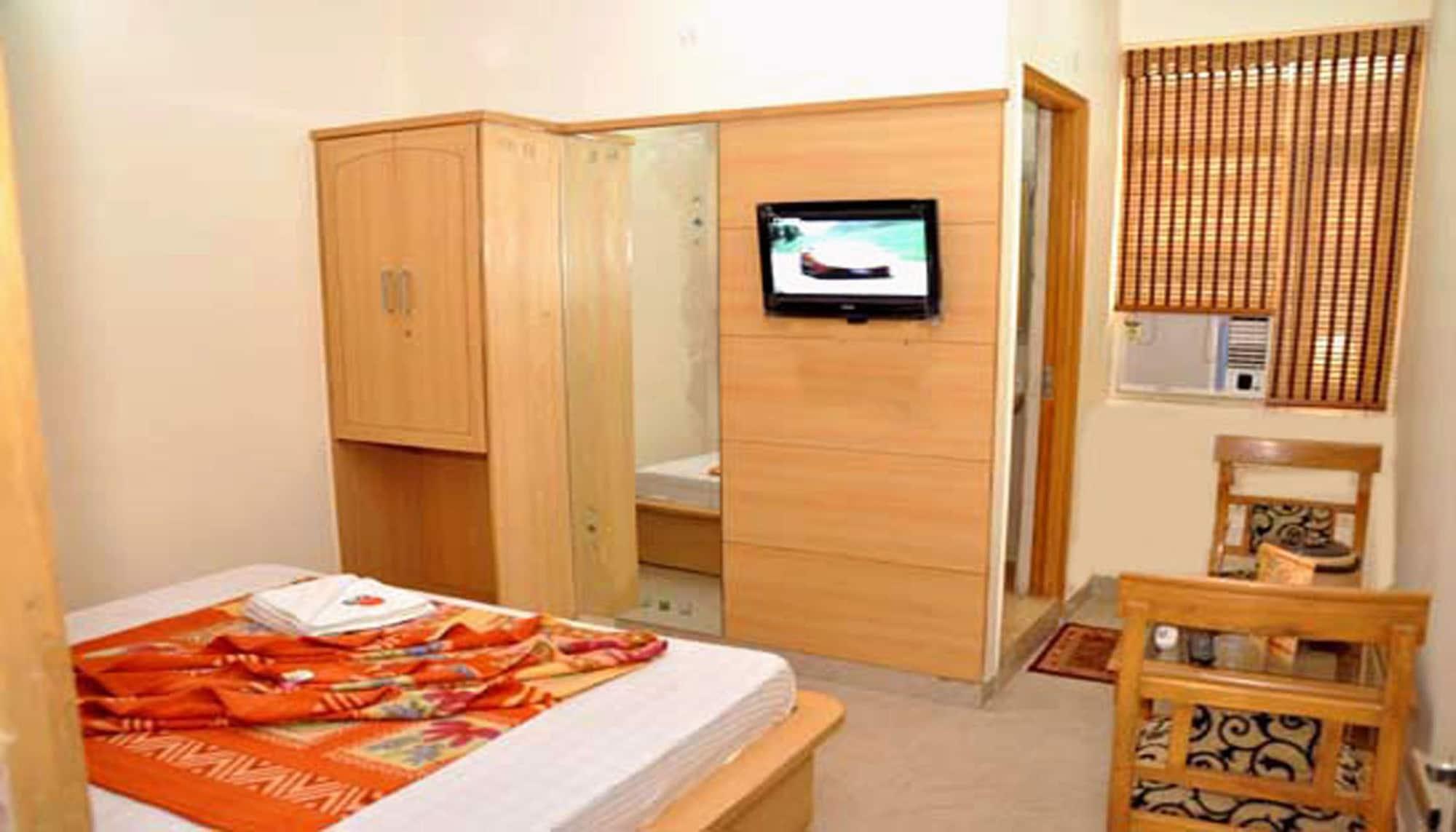 The Sunder Hotel