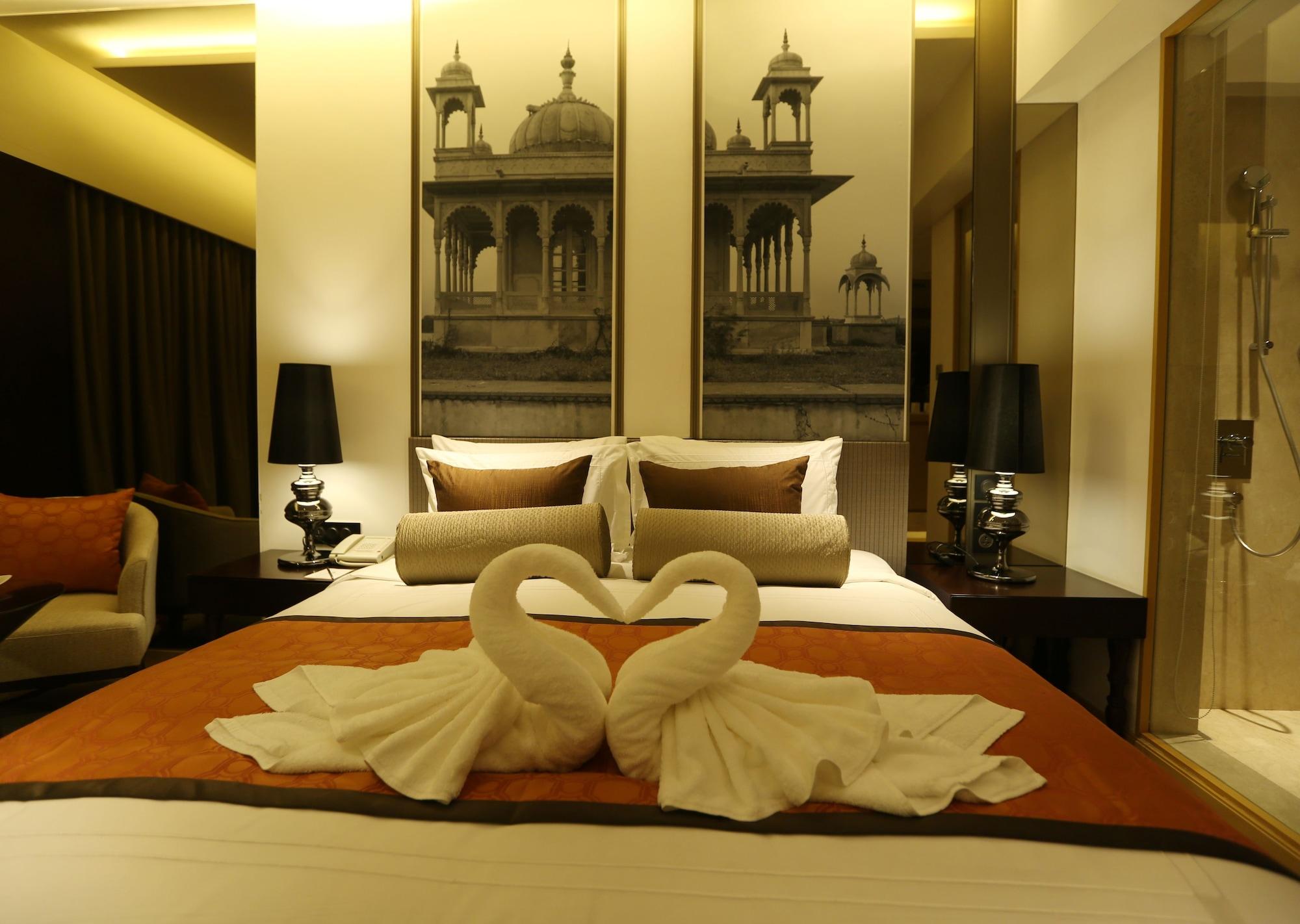 Pride Plaza Hotel, Aerocity Hotel 5*