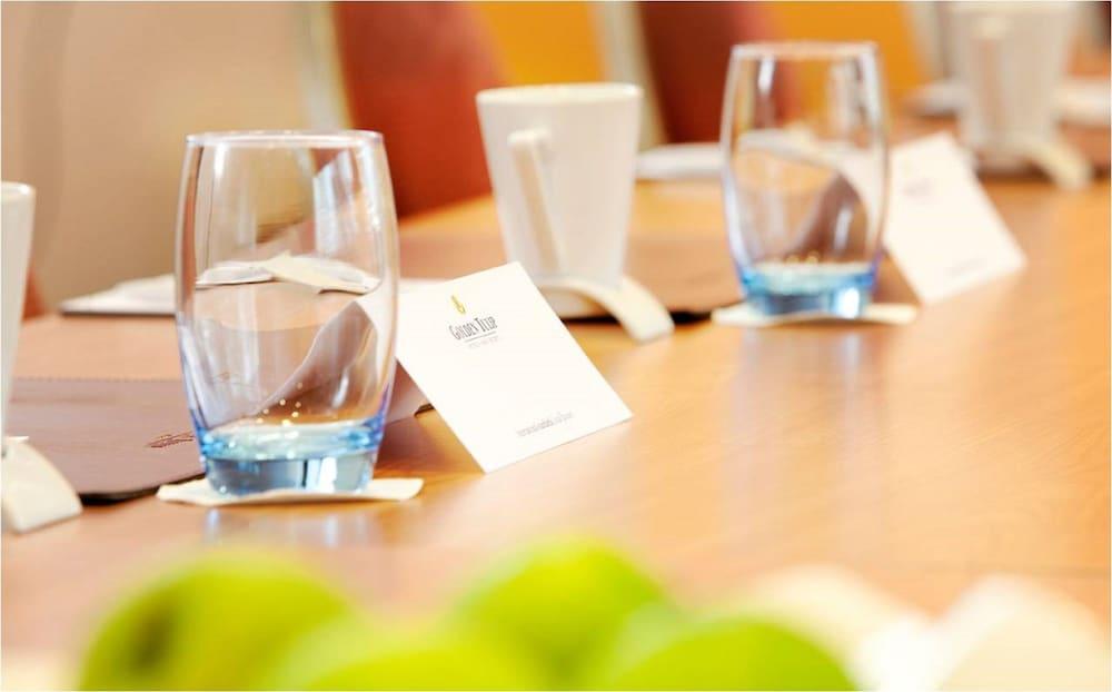 Hotel The Ocean Pearl Gardenia New Delhi