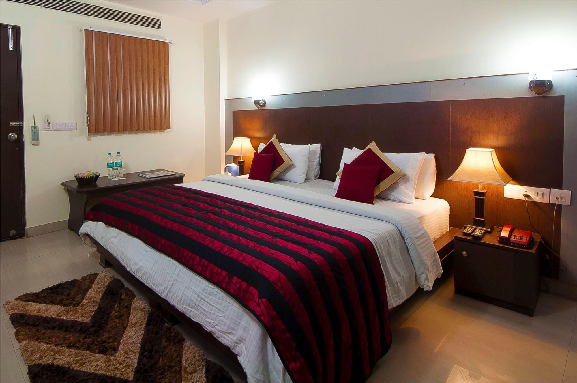 Hotel Airport Vishal Residency