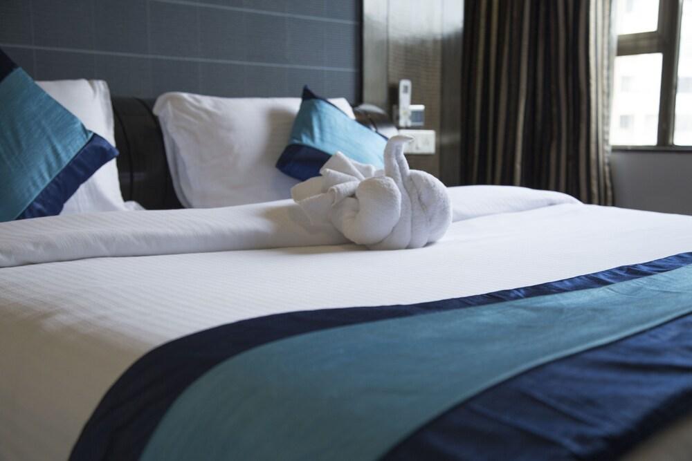 Mint Oodles 2 Mins To Nehru Enclave Metro 3* New Delhi