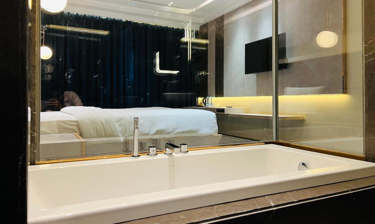 The Prime Delhi - 2025 Traveller'S Choice Award Winning Hotel Hotel