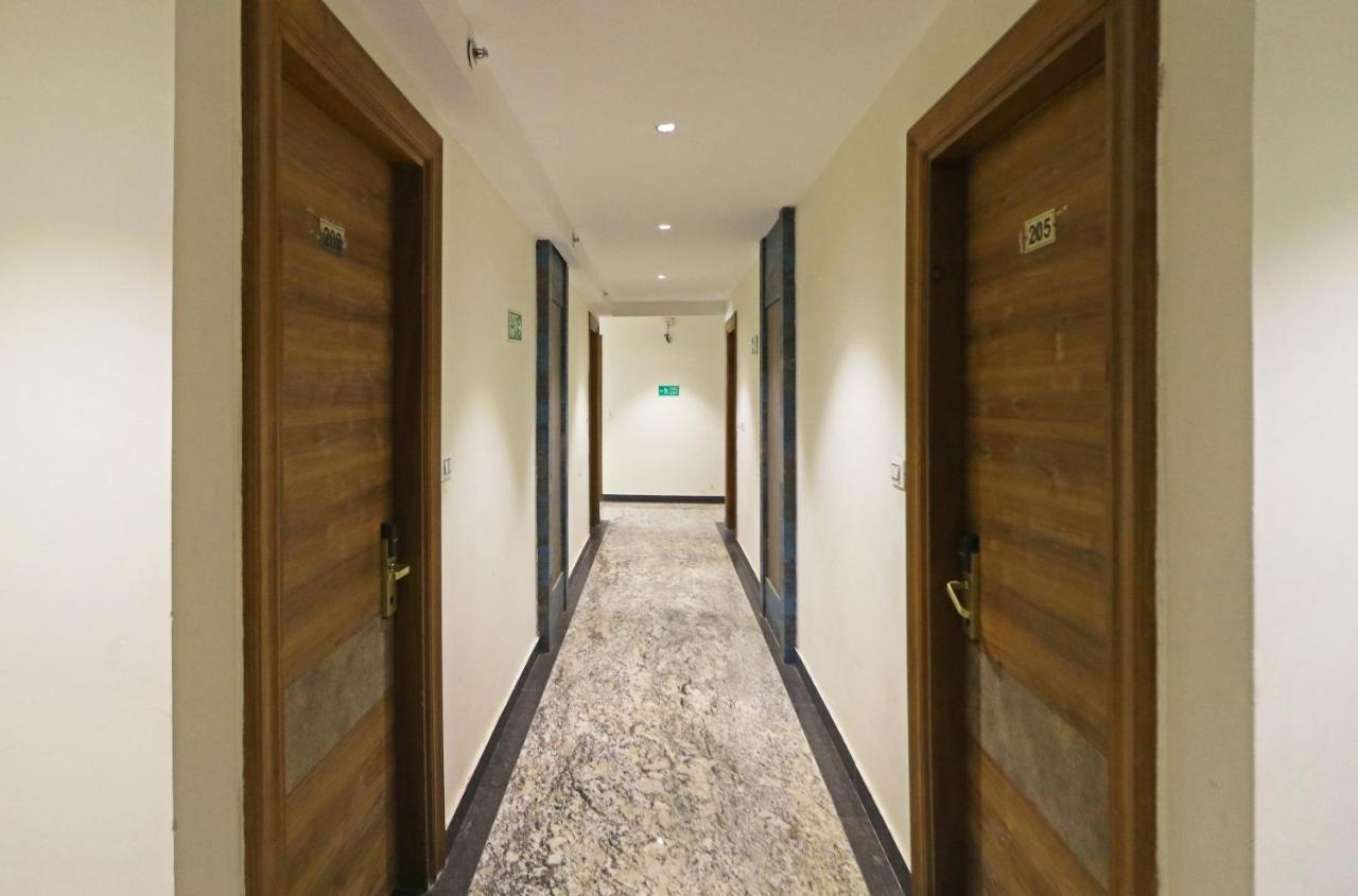 Hotel The Ivy Grand With Free Secured Parking
