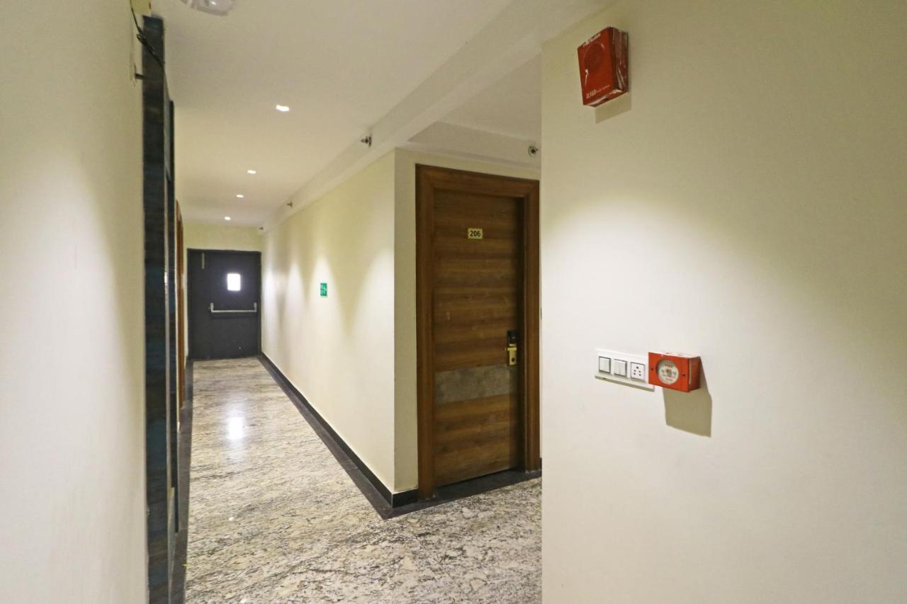 The Ivy Grand With Free Secured Parking Hotel 4*