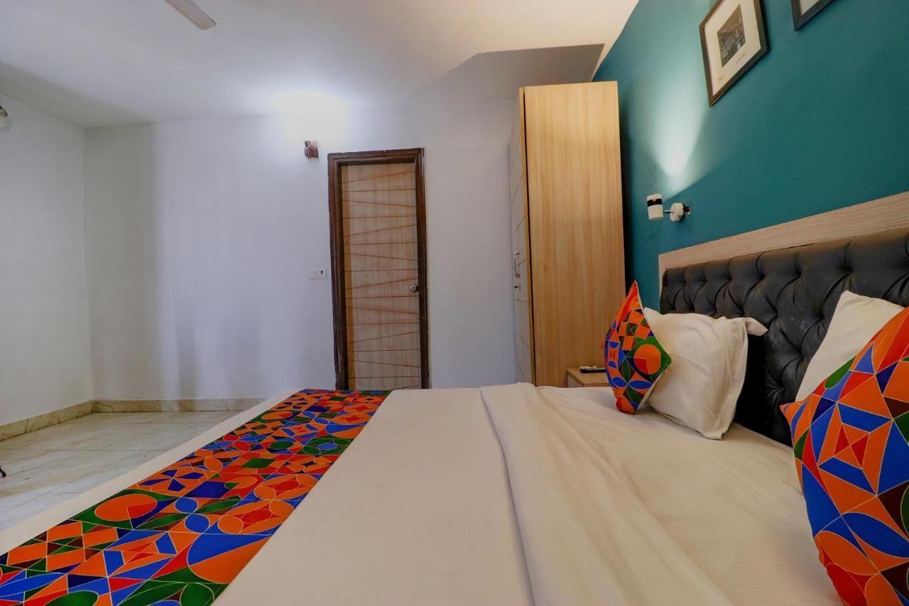 Royal - Akshardham Temple Hotel 3*