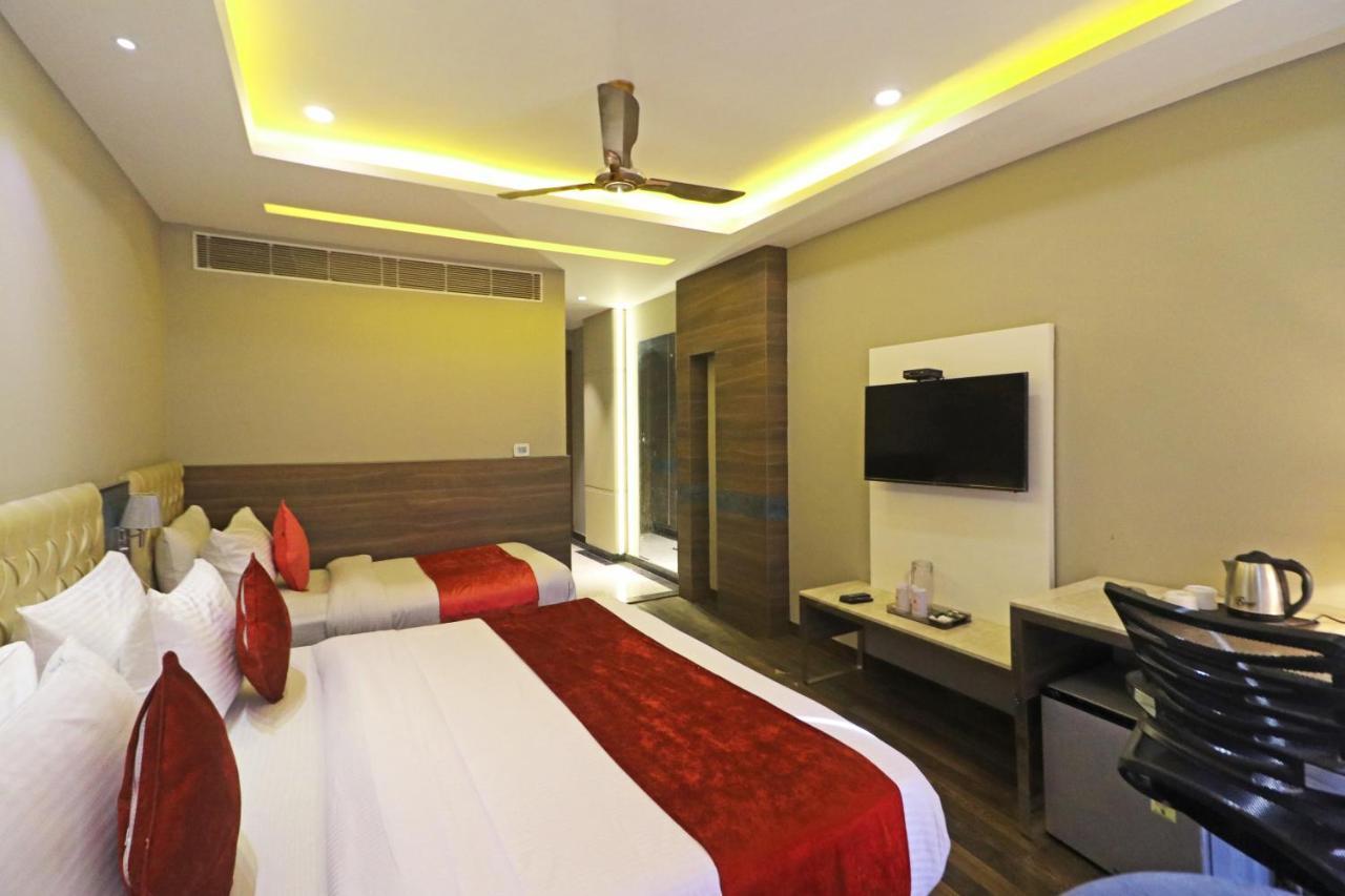The Ivy Grand With Free Secured Parking Hotel New Delhi