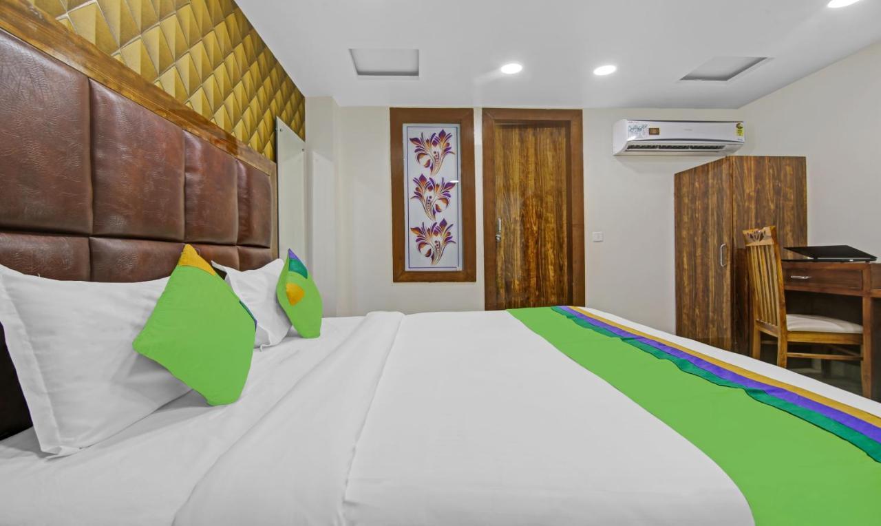 Treebo Mona Grand Hotel New Delhi