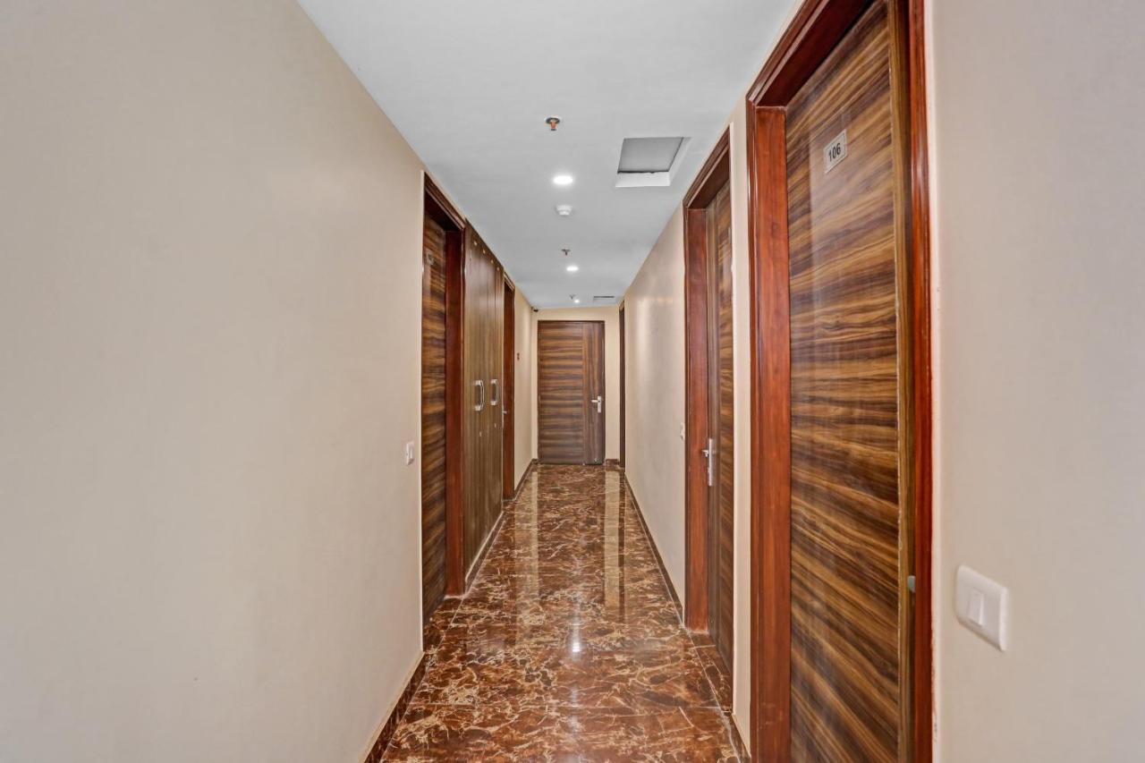 Oyo Townhouse 709 The Delight Hotel