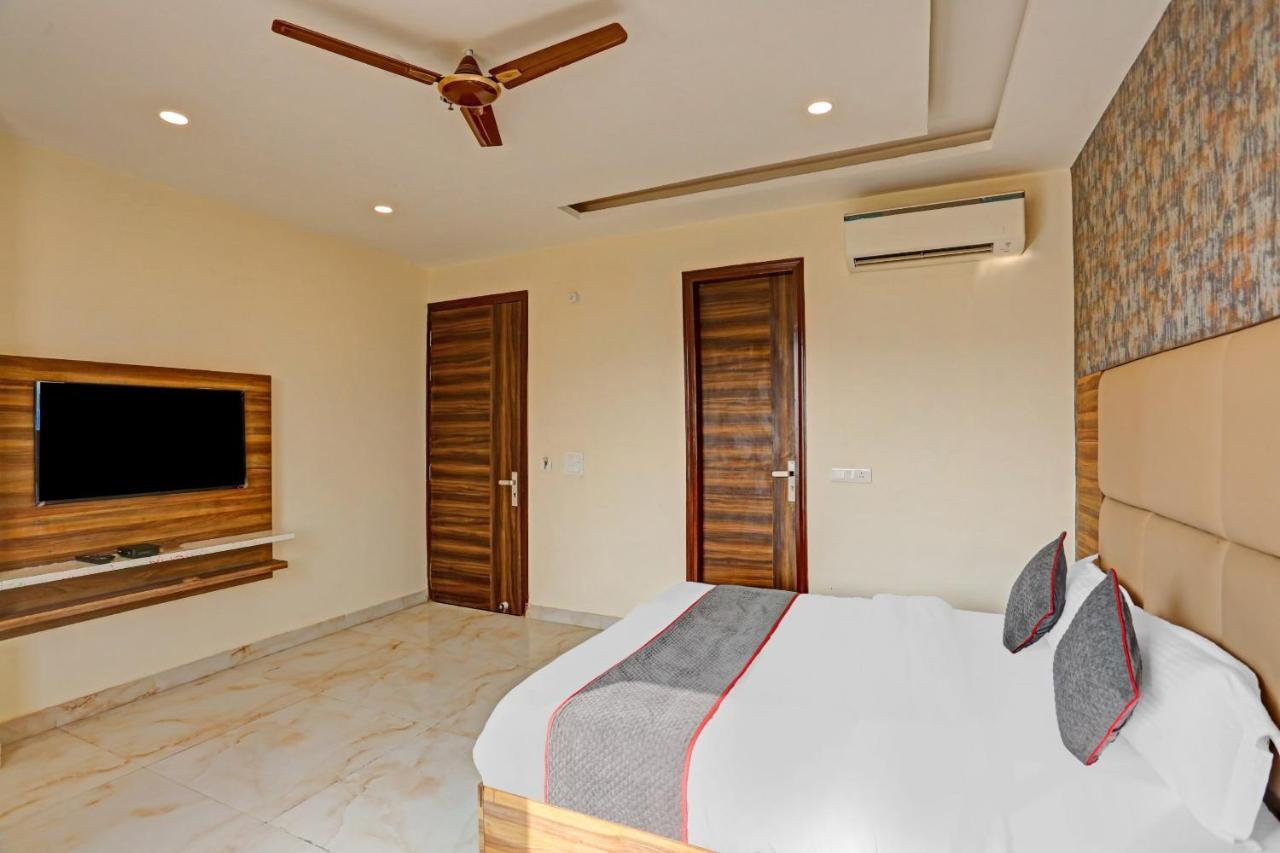 Hotel Oyo Townhouse 709 The Delight