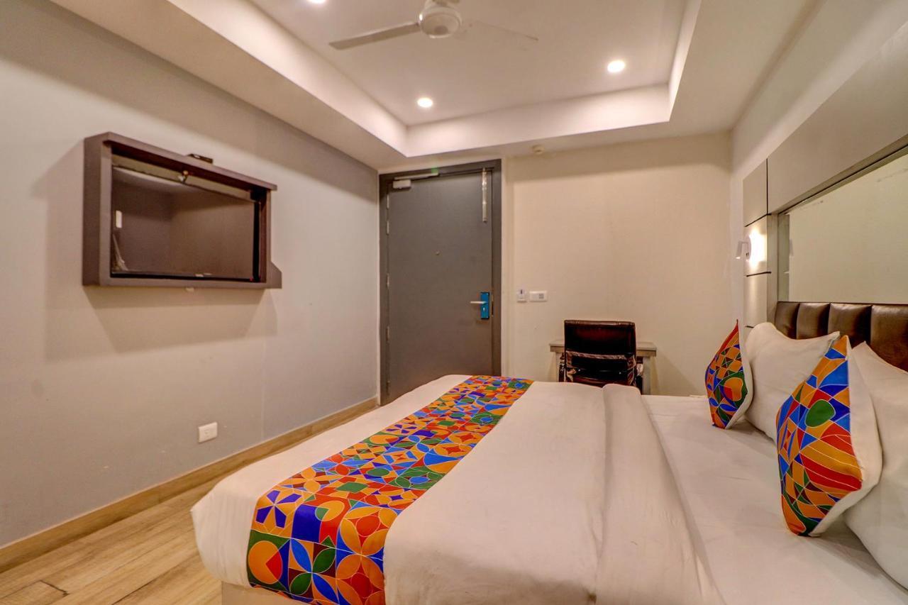 Hotel Fabhotel F9 Kirti Nagar New Delhi