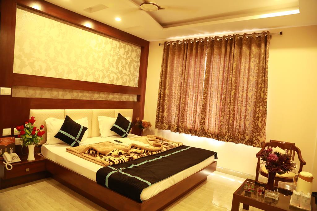 Hotel Geeta Saar 3*