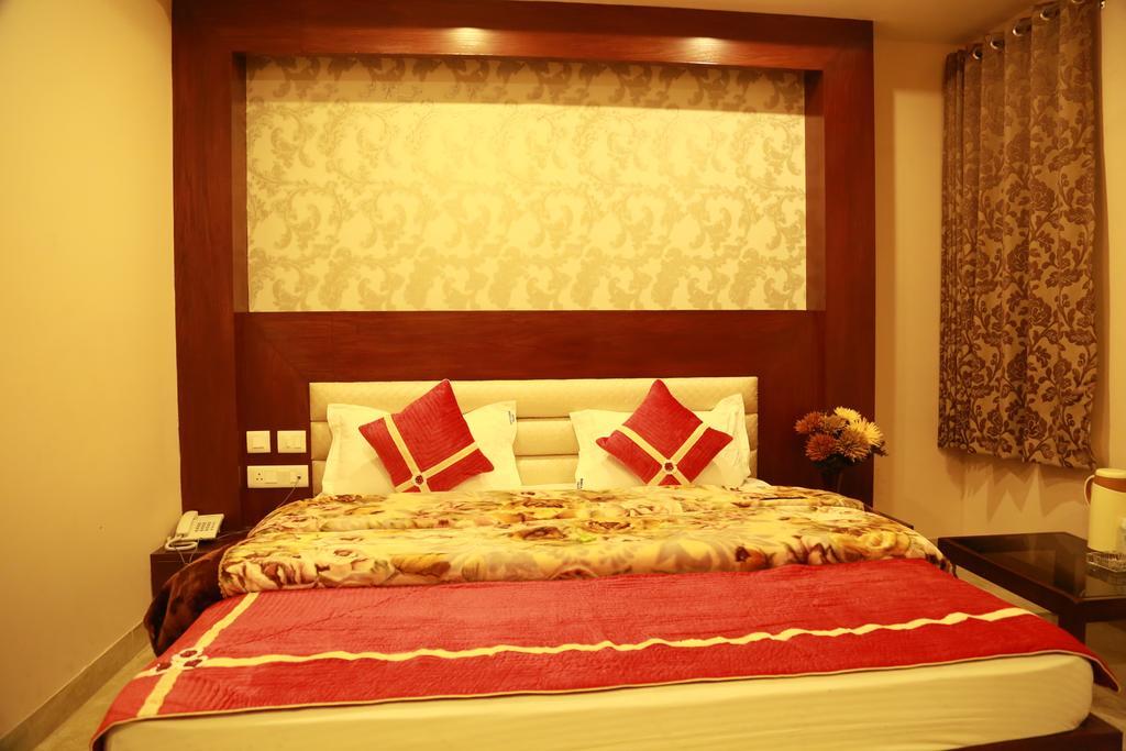 Hotel Geeta Saar New Delhi