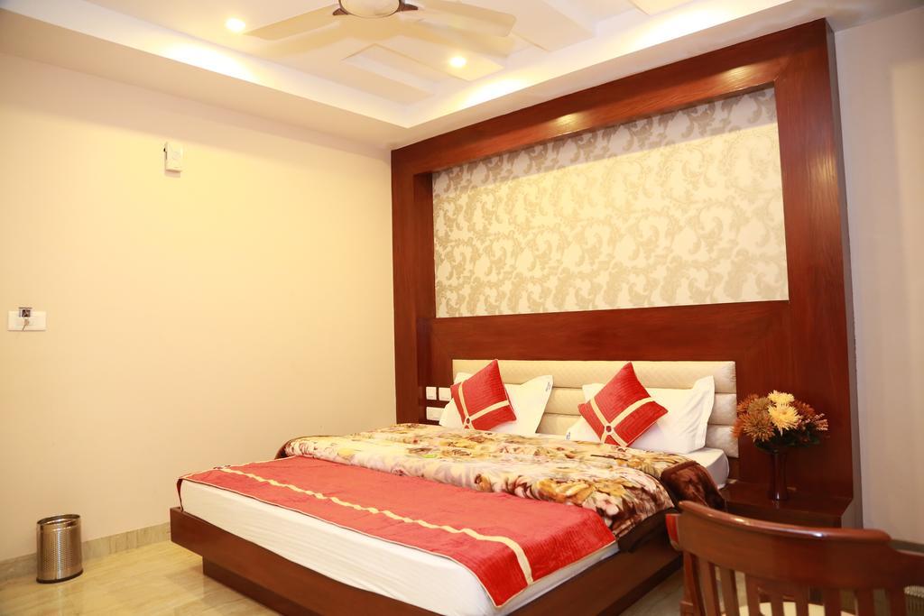Hotel Geeta Saar New Delhi