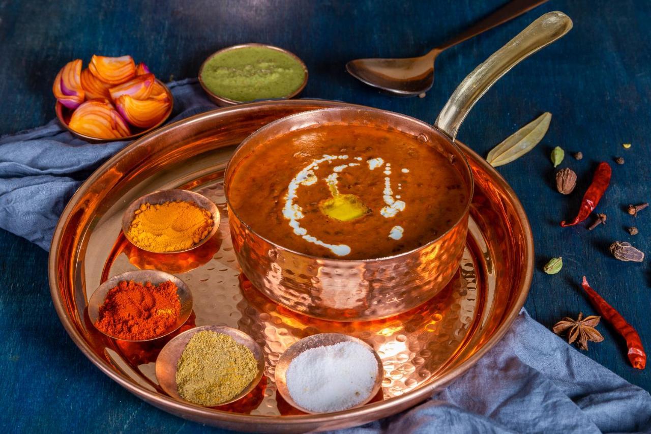Ajanta - Colonial Charm Award Winning Luxury In The Heart Of The Hotel New Delhi