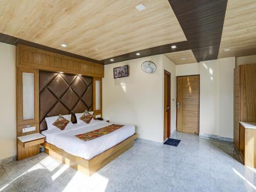 Hotel Jai Deluxe- Paharganj Railway Station Nova Deli