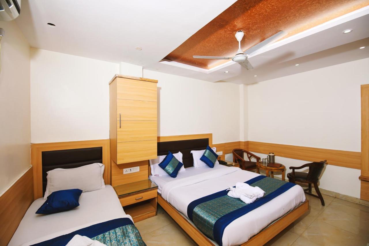 Hotel Lav Kush Deluxe At 