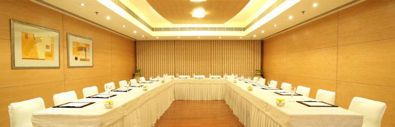 Jaypee Siddharth Hotel 5*