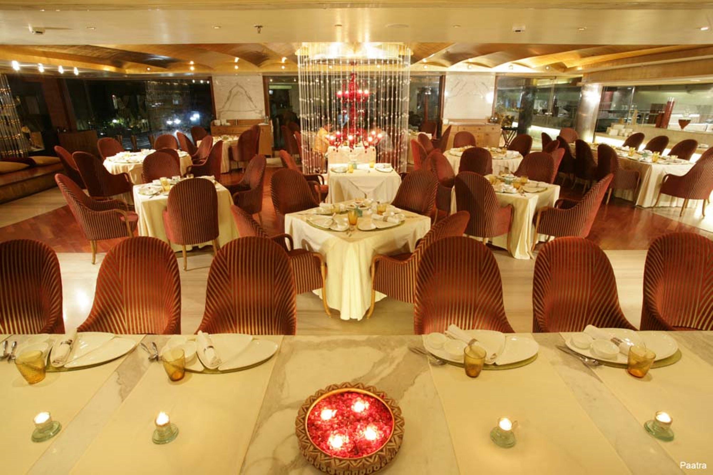 Jaypee Siddharth Hotel 5*