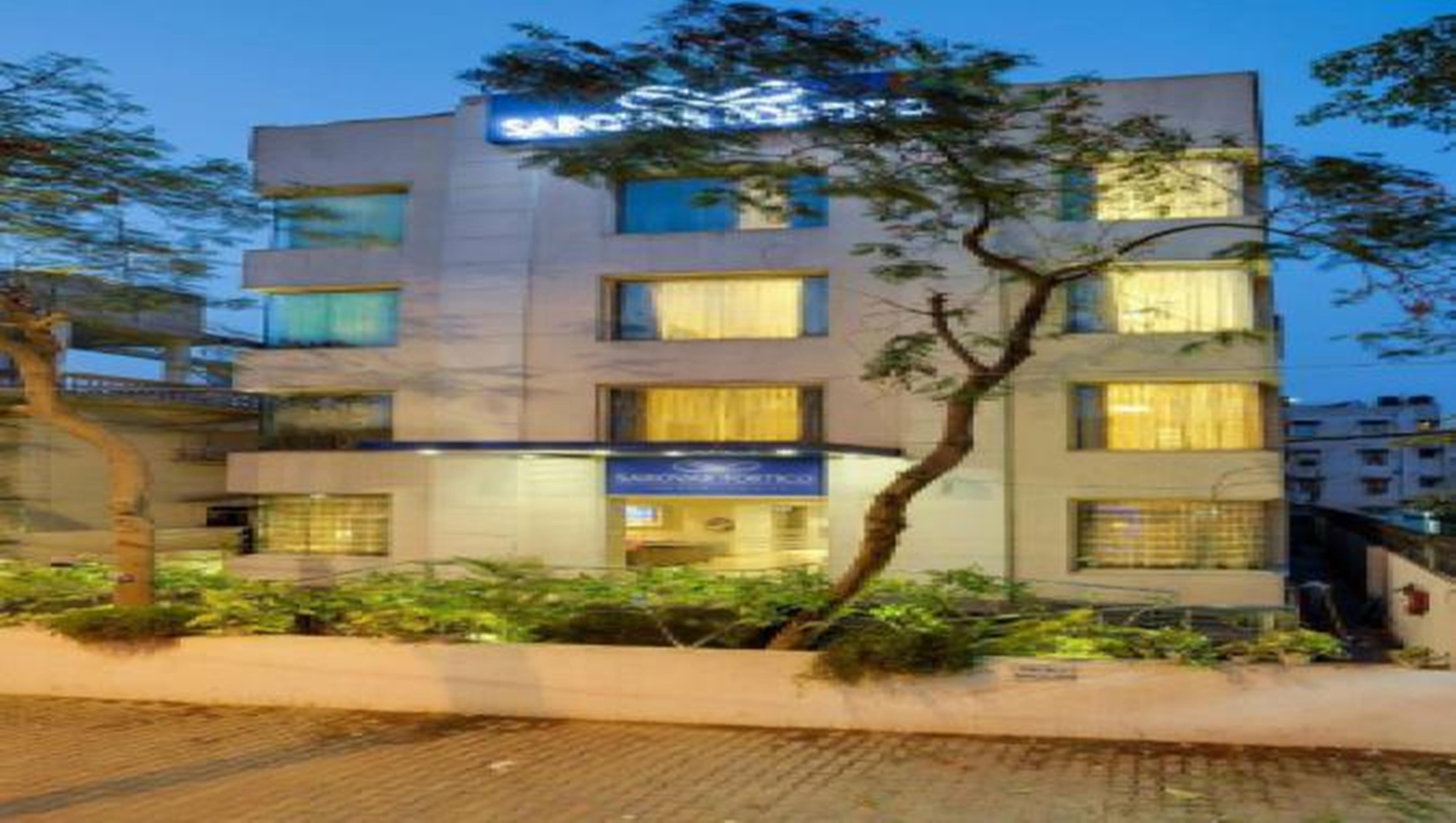 Hotel Sarovar Portico Naraina, 3*