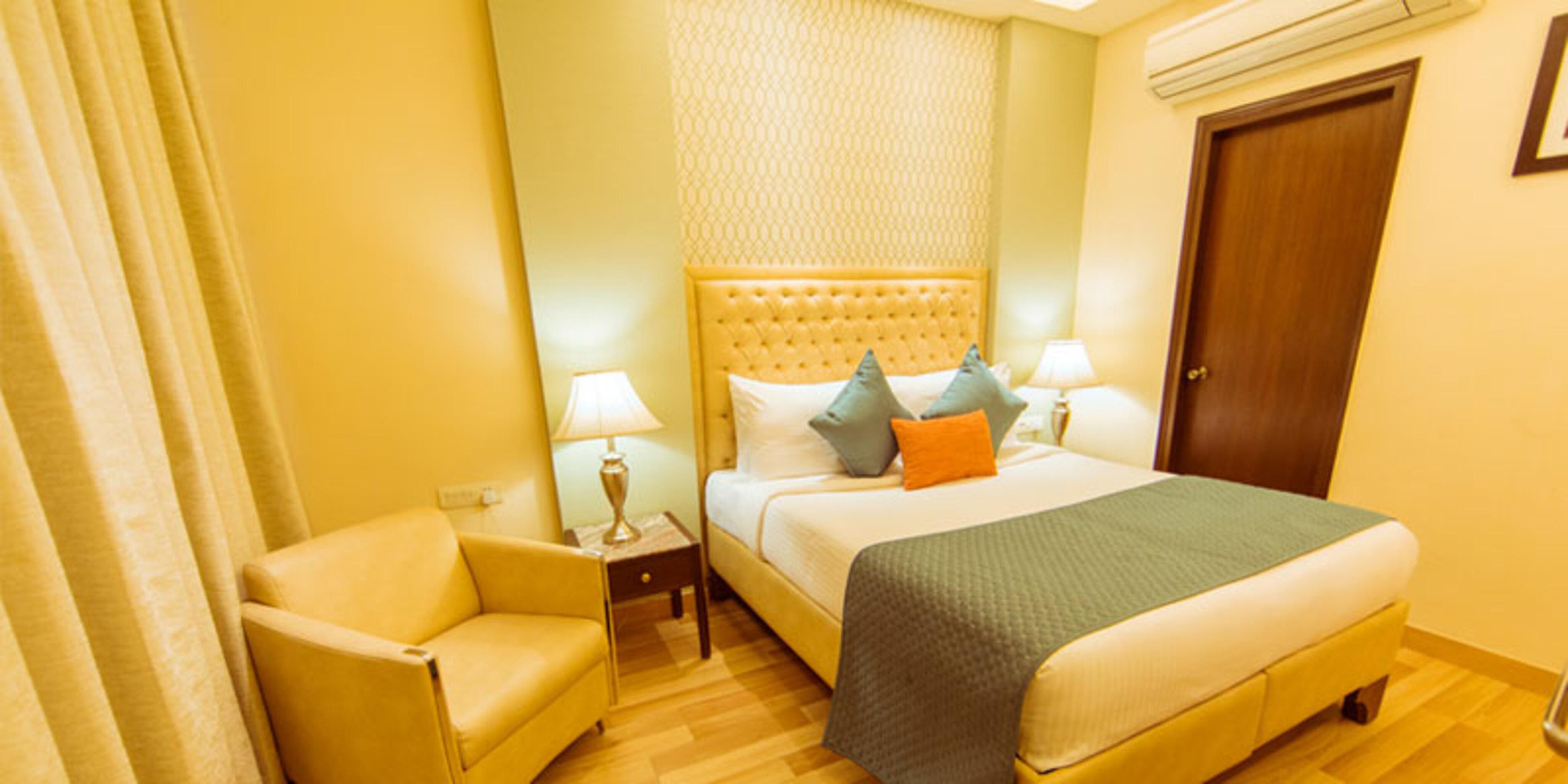 Hotel Clark International