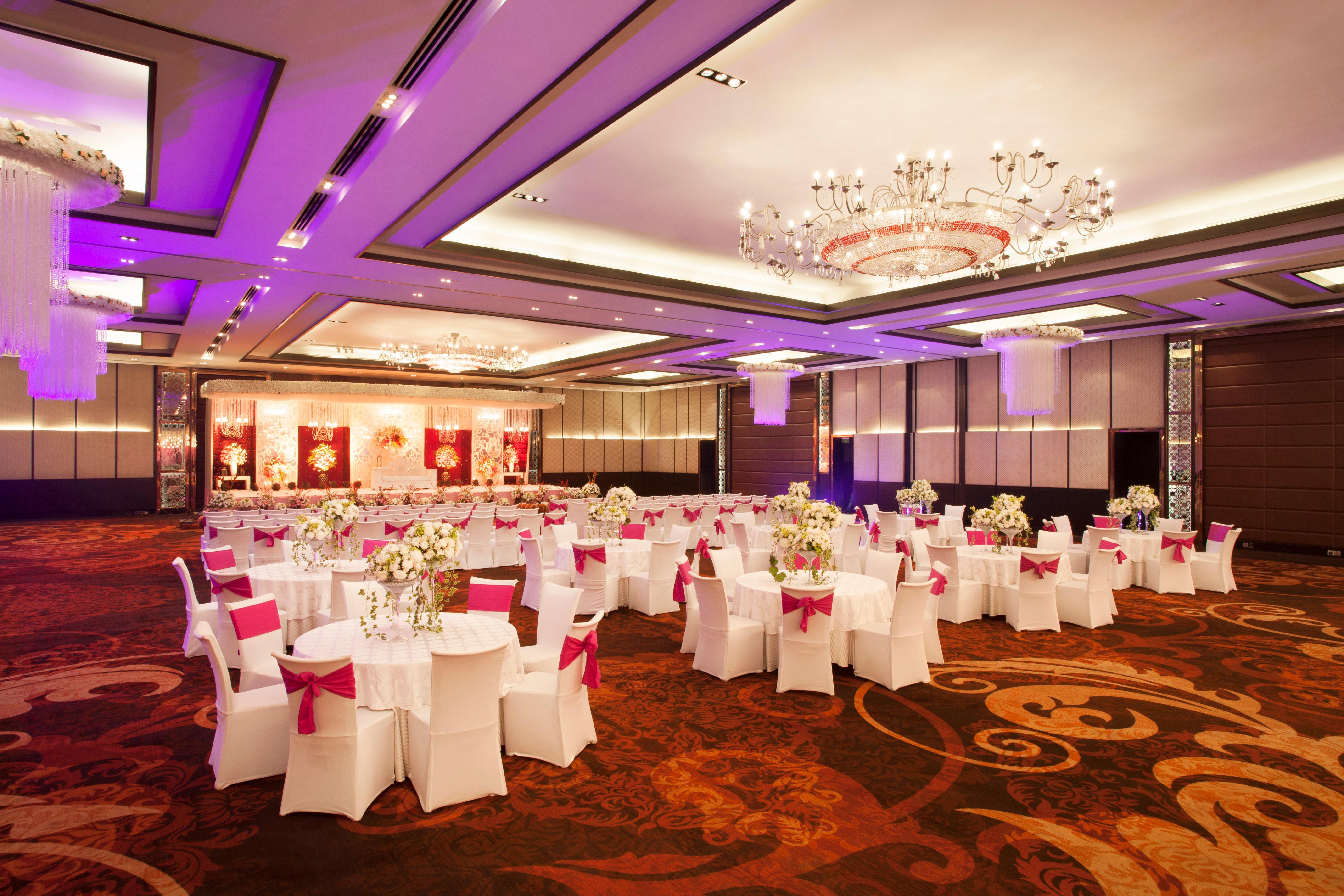 Hotel Crowne Plaza New Rohini By Ihg Delhi (National Capital Territory of India)