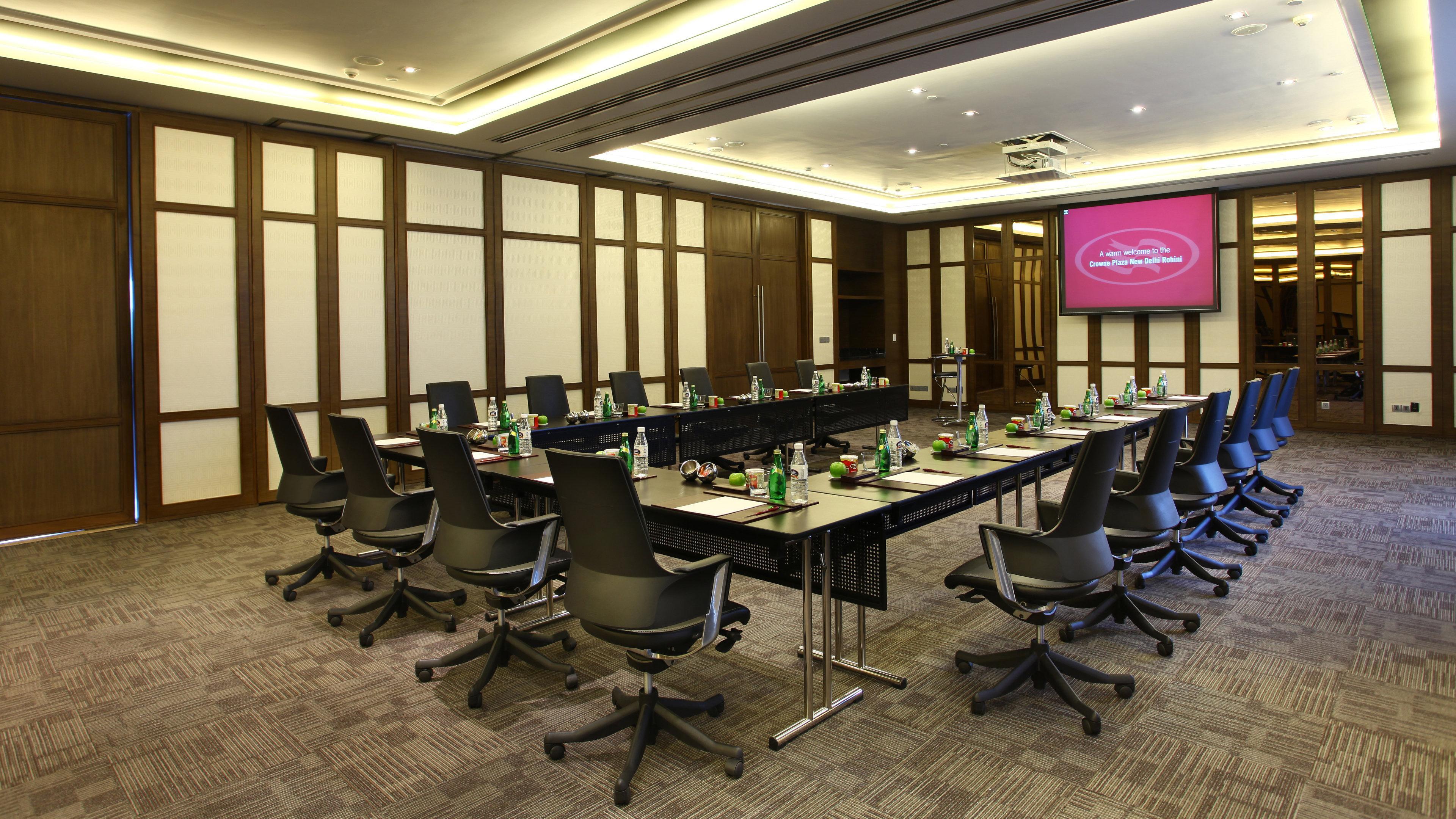 Hotel Crowne Plaza New Rohini By Ihg 5*