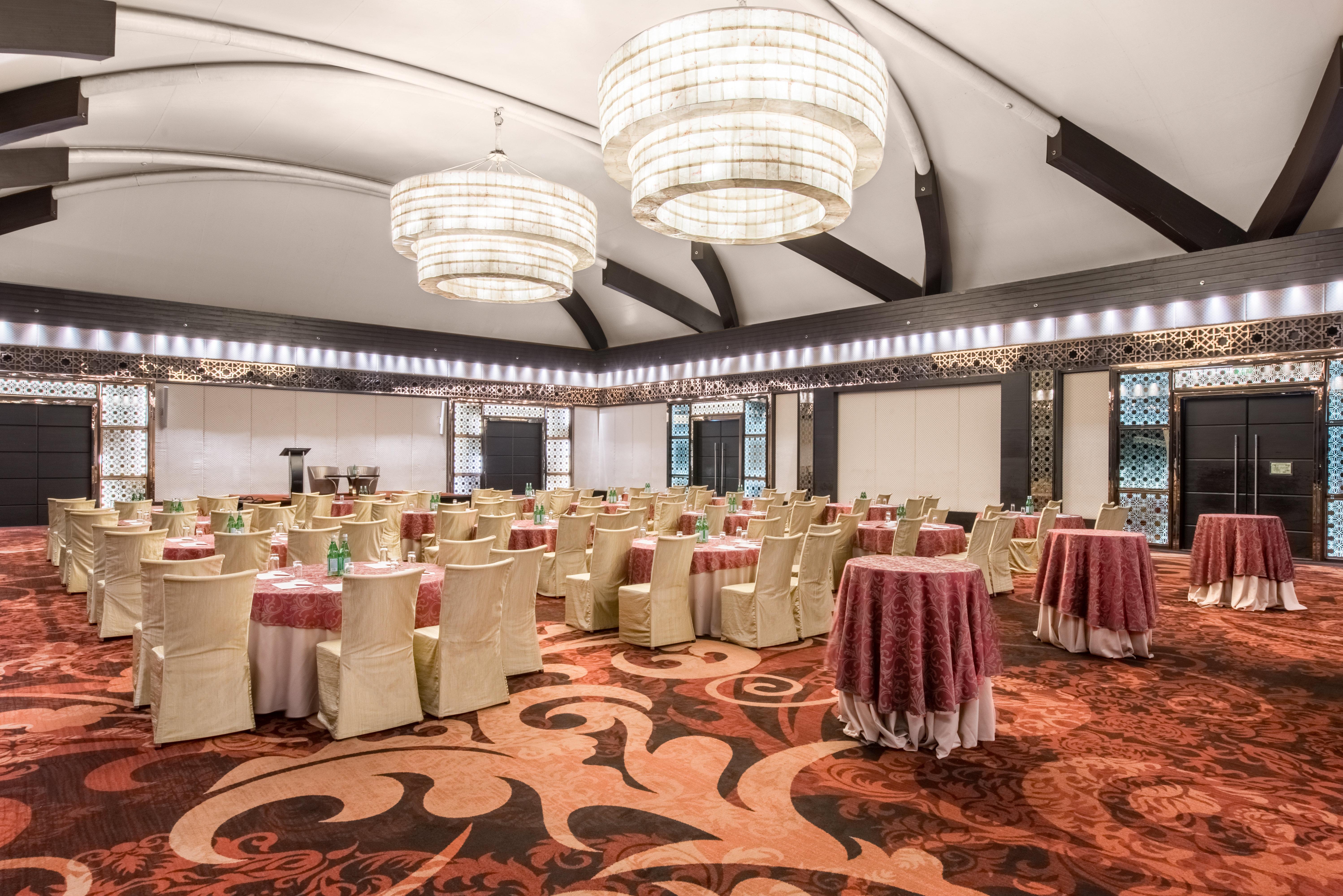 Hotel Crowne Plaza New Rohini By Ihg