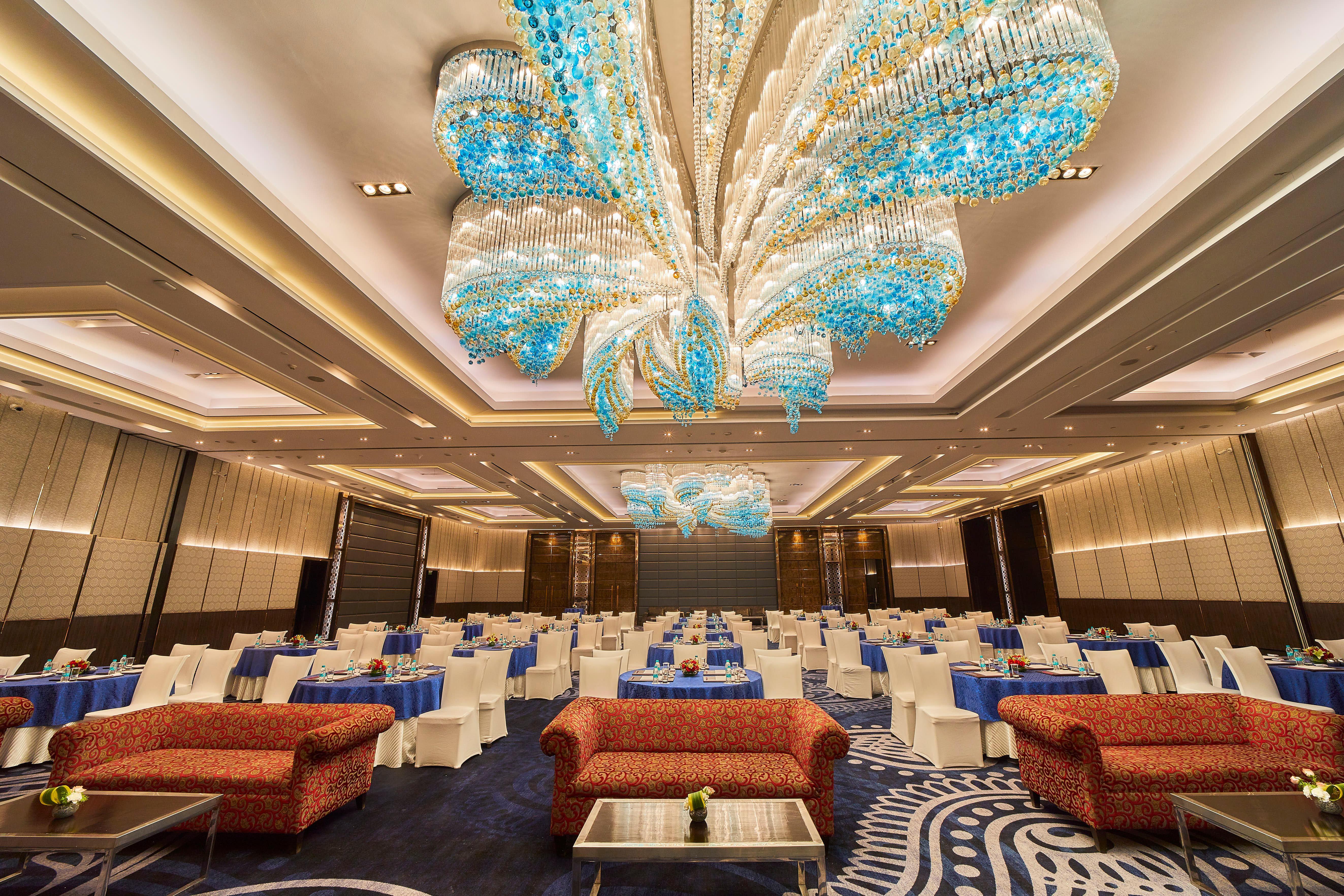 Crowne Plaza New Rohini By Ihg Hotel 5*