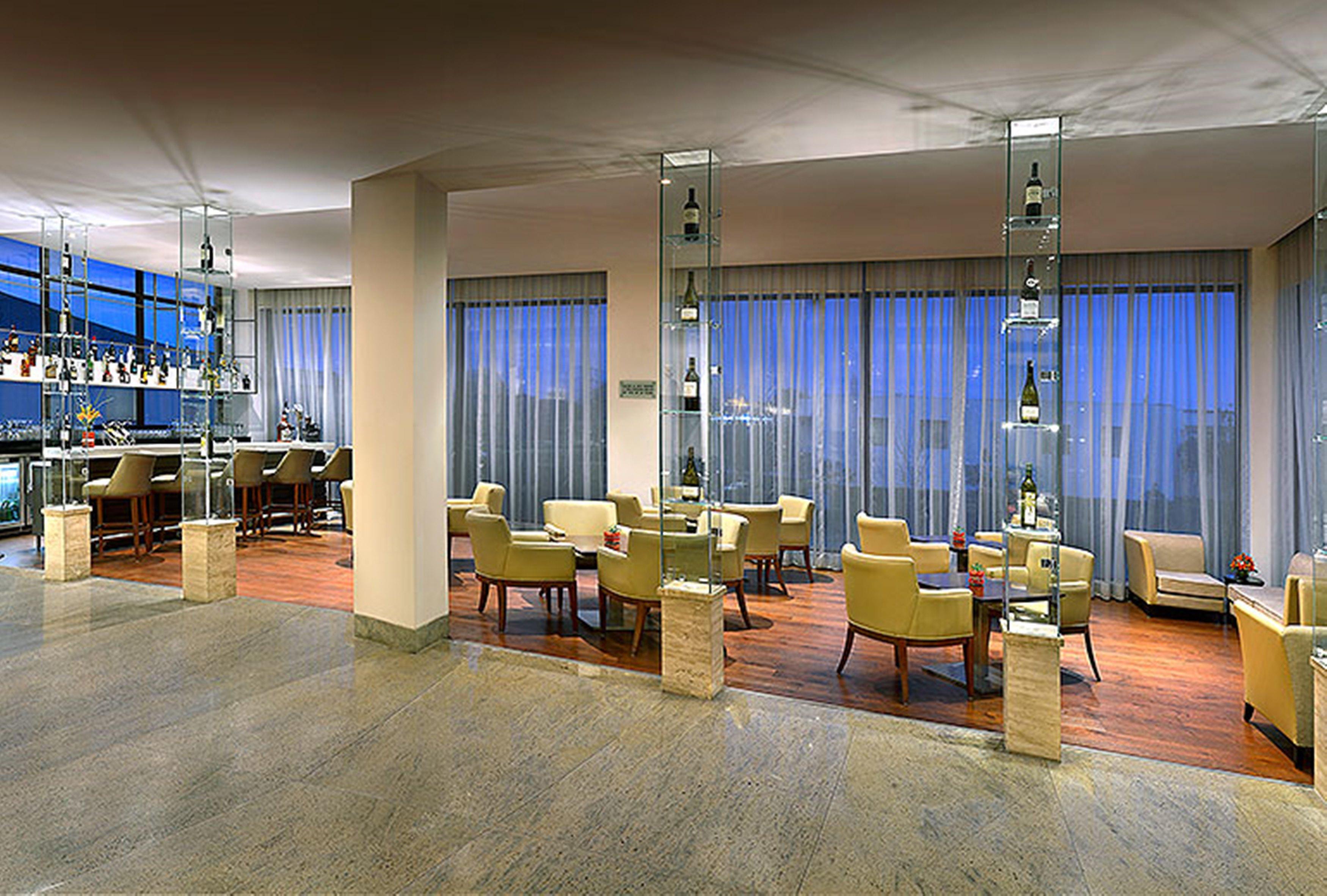 Hotel Four Points By Sheraton New Delhi, Airport Highway 3*